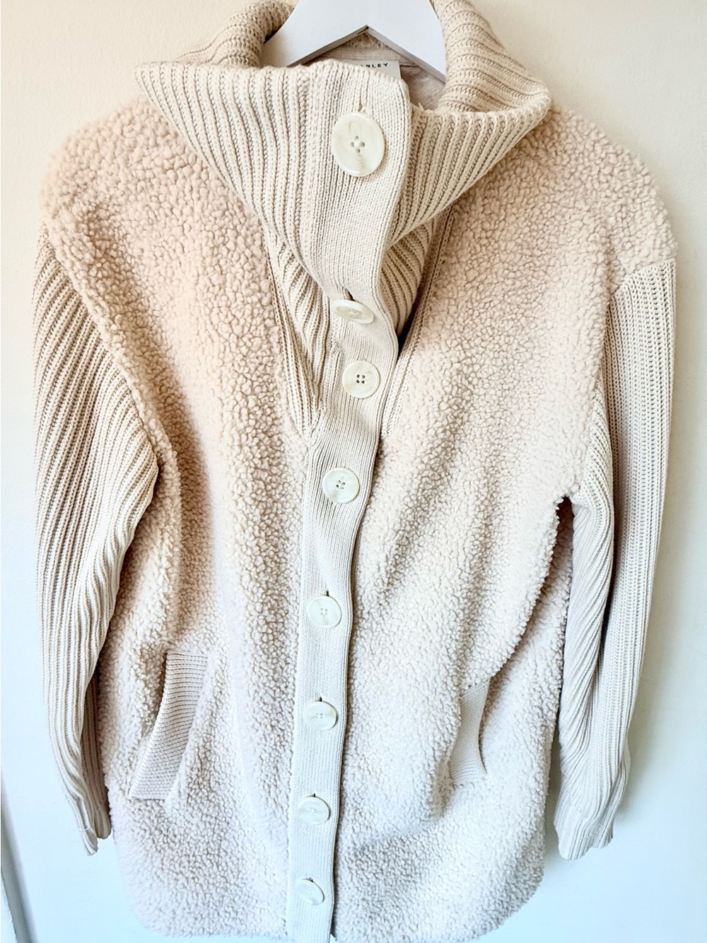 Varley Elliott Long Button-Front Sherpa Jacket in Sand, size small